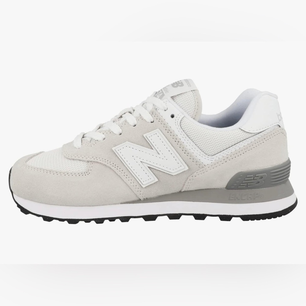 NEW BALANCE 574 Sneakers in Off-White with Gray Detail Size 7